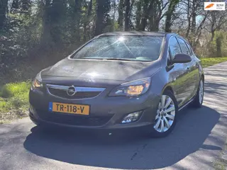 Opel Astra 1.6 Turbo Sport | " 149.000 " KM + Cruise control |