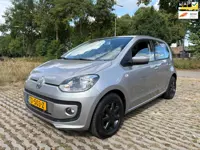 Volkswagen Up! 1.0 high up! BlueMotion / airco / stoelverwarming