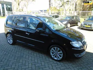 Volkswagen Touran 1.4 TSI Comfortline Business