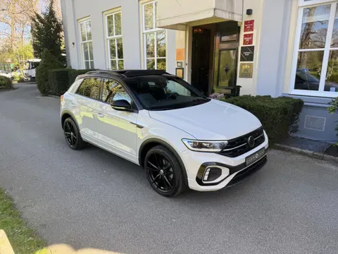 Volkswagen T-Roc 1.5 TSI R-Line, Pano, Camera (bj 2022)
