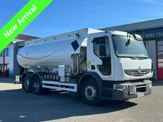 Renault Premium 380.26 (bj 2014, automaat)