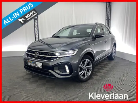 Volkswagen T-Roc 1.5 TSI R-Line Automaat | 2X R-Line | CarPlay | Navi | Elek. Achterklep | ErgoActiv