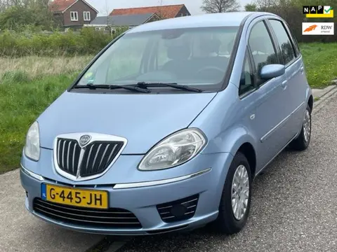 Lancia Musa 1.4-16V Platino Plus ECC Audio/CD Electric pakket ABS Getint glas Colorpakket ASR ESP De
