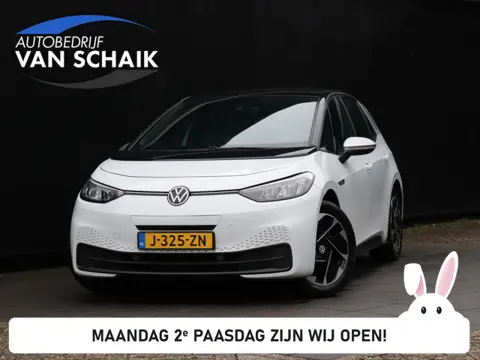 Volkswagen ID.3 First 58 kWh | PDC | CRUISE | NAVI | APPLE CARPLAY | STOEL/STUURVERW. |