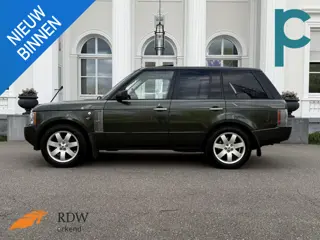 Land Rover Range Rover 4.4 V8 Vogue Facelift Green over Sand Classic V8 306ps petrol