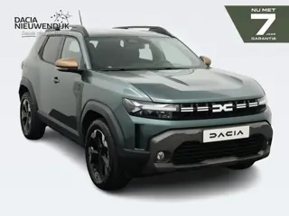 Dacia Duster 1.2 mild hybrid 140 extreme / STOEL-, STUUR & VOORRUITVERWARMING / 1500KG TREKGEWICHT /
