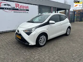Toyota Aygo 1.0 VVT-i x-play