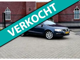 Volkswagen Passat 2.0 FSI Comfortline / Airco / Cruise control Trekhaak / Nap / Climate control