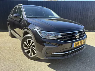 Volkswagen Tiguan 1.4 TSI eHybrid Life (bj 2022, automaat)