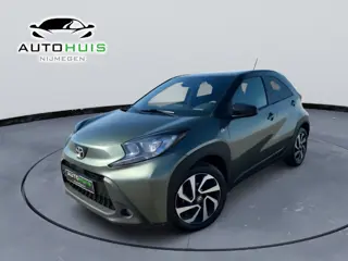 Toyota Aygo X 1.0 VVT-i S-CVT Pulse Apple carplay Stoelverwarming Achteruitrijcamera