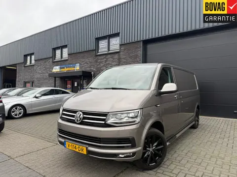 Volkswagen Transporter 2.0 TDI L2H1 DC Highline | 2E EIGENAAR | NW DISTR RIEM | NAVI | CAMERA | CRUI