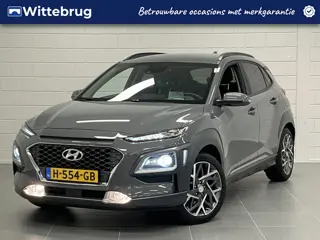 Hyundai KONA 1.6 GDI HEV Premium TREKHAAK | LEDER | FULL LED | 18 INCH VELGEN | UNIEKE KILOMETERSTAN