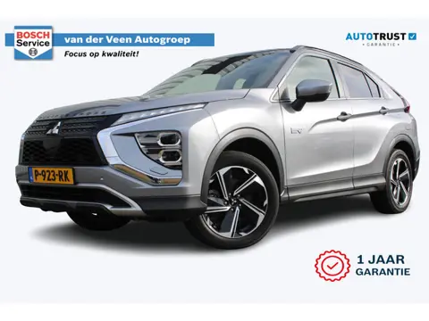 Mitsubishi Eclipse Cross 2.4 PHEV Intense+ | Incl. 12 maanden garantie | Trekhaak | Stoelverwarming 