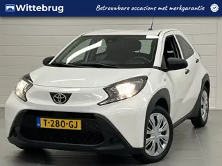 Toyota Aygo X 1.0 VVT-i MT AIRCO | APPLE CARPLAY / ANDROID AUTO | STOERE ZUINIGE AUTO!