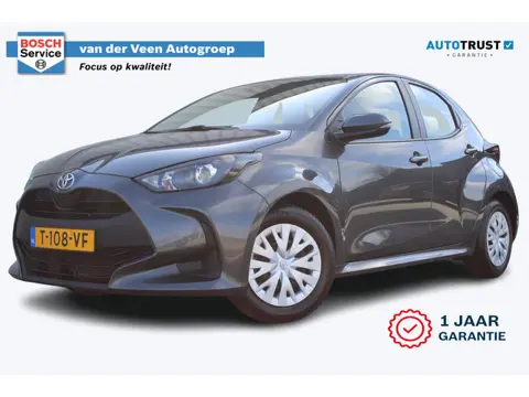 Toyota Yaris 1.5 VVT-i Active | Incl. 12 maanden garantie | Adaptieve cruise control | Airco | Apple