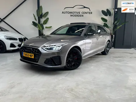 Audi A4 Avant 40 TFSI Launch edition Sport Automaat Pano Matrix Sfeerverlichting Camera