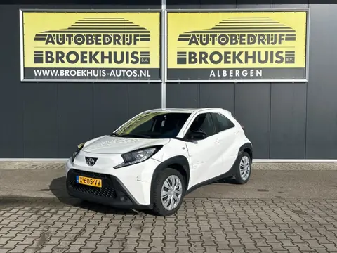 Toyota Aygo X 1.0 VVT-i MT Play (bj 2024)