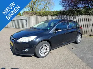 Ford Focus 1.6 TI-VCT Titanium Airco (automatisch) | Lmv | Cv op Afstand | Audio