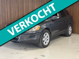 Volvo XC60 3.2 AWD Momentum - 43.240 KM