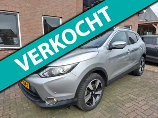 Nissan Qashqai 1.2 N-Vision. Zeer netjes, 2de eigenaar. O.a. camera, pano, cruise, navi, etc. Dealer