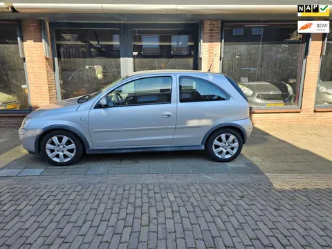 Opel Corsa 1.2-16V Silverline Automaat !