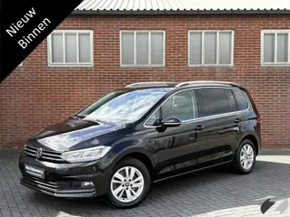 Volkswagen Touran 1.5 TSI Highline |7p|Trekhaak|ACC|