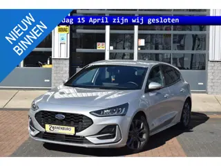 Ford Focus 1.0 EcoBoost Hybrid ST Line Navi Airco Camera Nieuwmodel Km 19.500!!