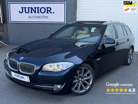 BMW 5-serie Touring 523i High Executive PANO/LEDER/MEMORY/CAMERA