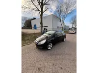 Opel Corsa 1.4-16V Sport "Motor loopt niet goed"