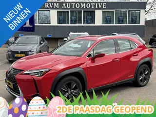 Lexus UX 250h Business Line VAN: 24.900,- VOOR: 22.877,- UW LENTEVOORDEEL: 2.023,- | RIJKLAARPRIJS i