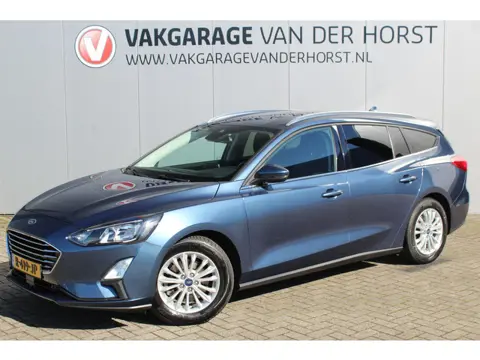 Ford FOCUS Wagon 1.0-155pk EcoBoost Titanium. Erg nette en goed onderhouden wagen met slechts 60.000