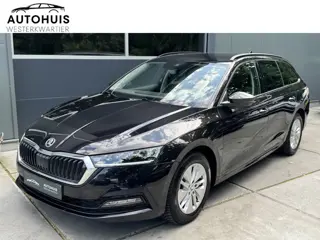 Škoda Octavia Combi 1.0 TSI 110pk H6 Business Edition Climate Control Navigatie Elektr Achterklep