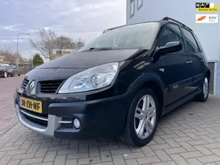 Renault Scénic 2.0-16V Conquest/Camera/Navi/CarPlay/Cruise-c/Climate-c/2e eigenaar