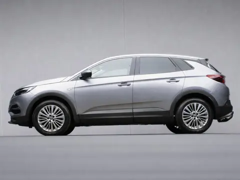 Opel Grandland X 1.2 Turbo Innovation Sport (APPLE CARPLAY,NAVI,CAMERA,CLIMATE,CRUISE,LED,GETINT,TRE