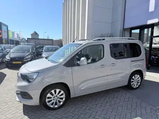 Opel Combo Tour 1.2 Turbo Edition PANO! LED! CARPLAY! CAMERA! INRUIL MOGELIJK!