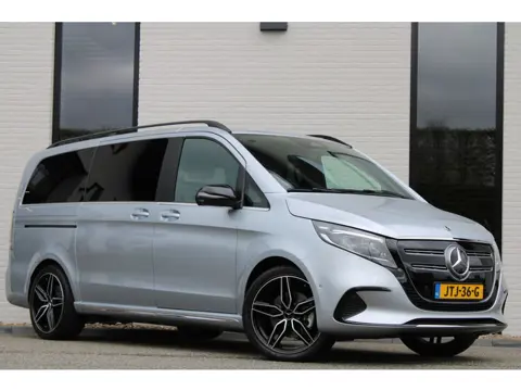 Mercedes-Benz EQV 300 L2 / AMG / New Model / Luchtvering / 7-Persoons / Burmester / Electr Stoelen /