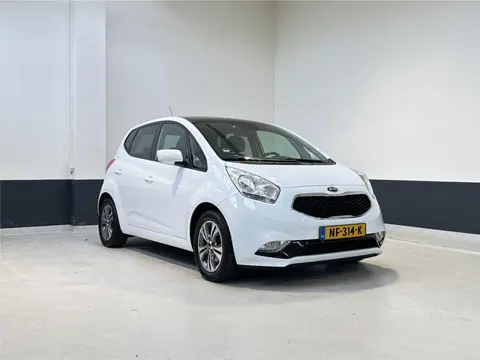 Kia Venga 1.4 CVVT ExecutiveLine | Pano | Camera | Navigatie | NL | 2 Eig | Stoelverwarming| stuur v
