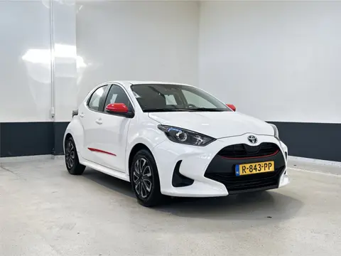 Toyota Yaris 1.5 Hybrid Active | Camera | Carplay/ Android Auto| PDC | NL | 1 EIg|