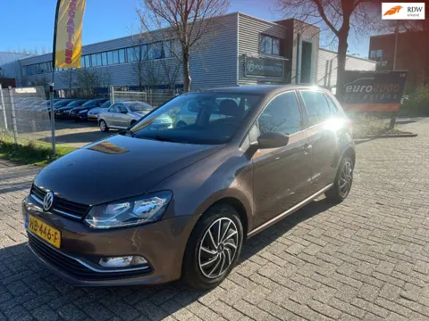 Volkswagen Polo 1.2 TSI Comfortline - AIRCO - CRUISE - NAP !