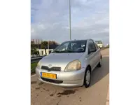 Toyota Yaris 1.3-16V VVT-i Sol / Rijdt en schakelt perfect
