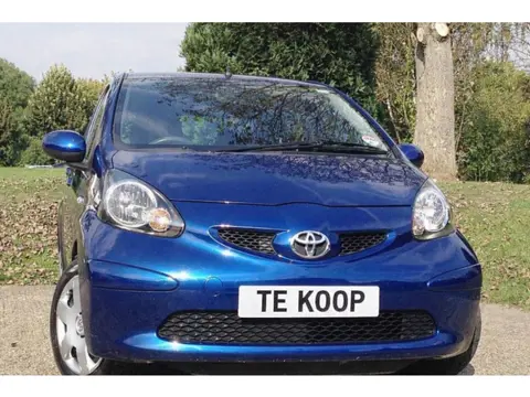 Toyota Aygo 1.0-12V Met Nieuwe Volle jaar APK 2027