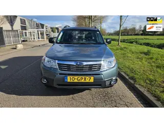 Subaru Forester 4x4 | STOELVERWARMING | AIRCO | APK 02.2027 | NAP