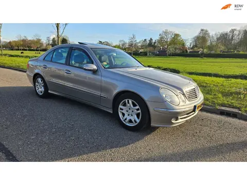 Mercedes-Benz E-klasse V6 DIESEL | SCHUIFDAK | APK | AIRCO