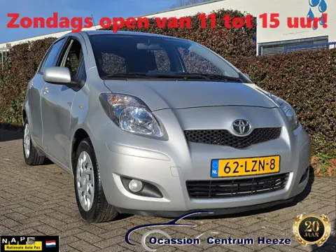 Toyota Yaris 1.3 VVTi AUT, Navigatie! Trekhaak! Dealer ond! Apk 1-2027! Zondag OPEN!