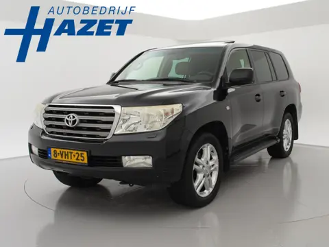 Toyota Land Cruiser V8 4.5 V8 D-4D 285 PK AUT.*MOTOR KAPOT/ENGINE BROKEN* + SCHUIFDAK / LEDER