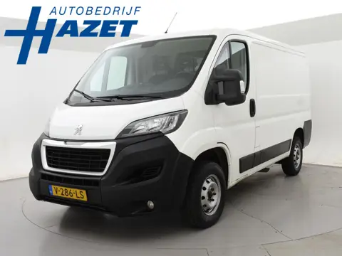 Peugeot Boxer 330 2.0 BLUEHDI 130 PK EURO 6 + CAMERA | TREKHAAK | NAVIGATIE | CRUISE | AIRCO