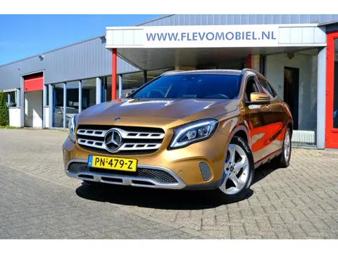 Mercedes-Benz GLA-klasse 180 Activity Edition Aut. Navi|Half Leder|Clima|LMV|Cam