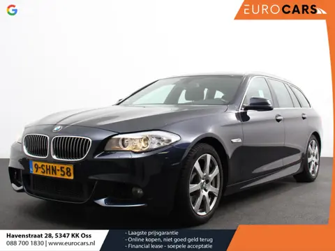 BMW 5-serie Touring 520i Automaat Navigatie Climate Control Trekhaak Cruise Control Parkeer sensoren