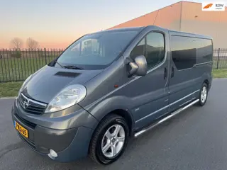Opel Vivaro 2.5 CDTI L2H1 DC|146pk|Airco|Cruise|Navi|2x Schuifdeur |Leer|Stoelverw