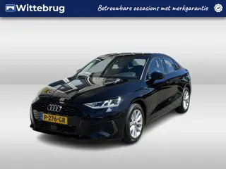 Audi A3 Limousine 30 TFSI Pro Line / AUTOMAAT/ CRUISE/ CARPLAY/ PARK. SENSOREN + CAMERA/ CLIMA/ DAB/
